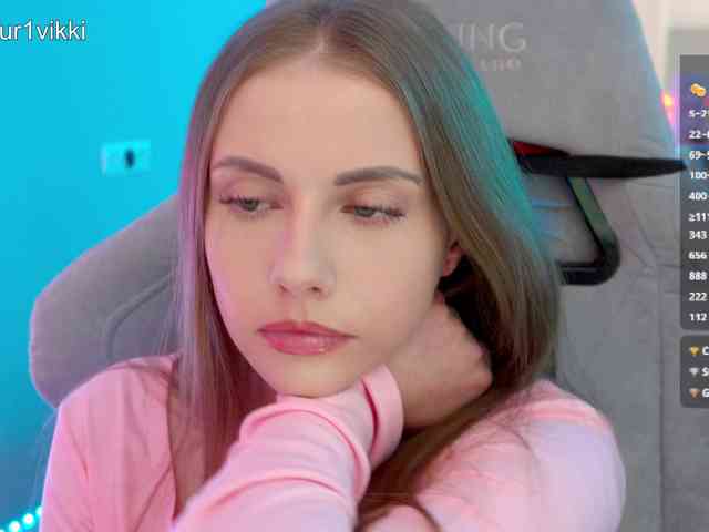 VikkiExtraCheese webcam