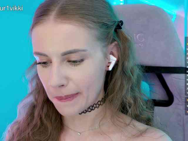 VikkiExtraCheese webcam