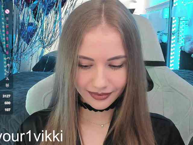 VikkiExtraCheese webcam