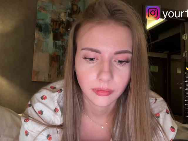 VikkiExtraCheese webcam