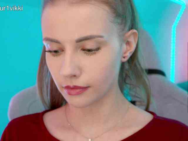 VikkiExtraCheese webcam