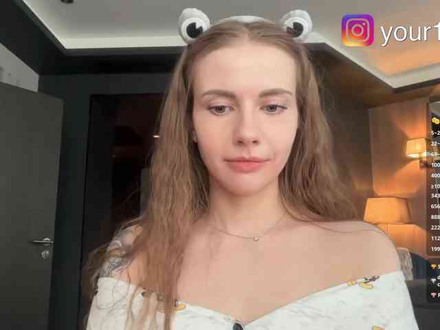 VikkiExtraCheese webcam