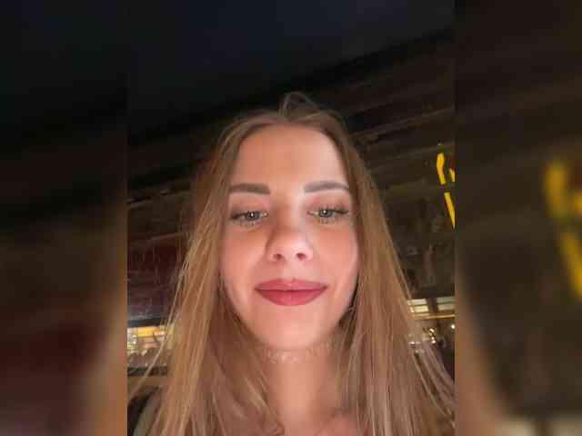 free chatting -VikkiL0vesCheese-