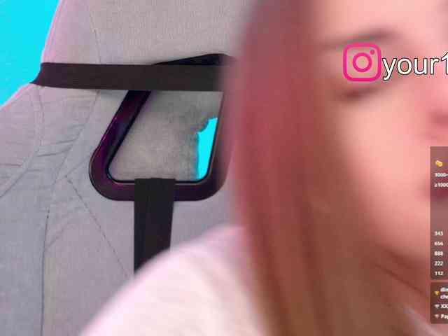 VikkiExtraCheese webcam