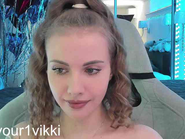 -VikkiL0vesCheese-