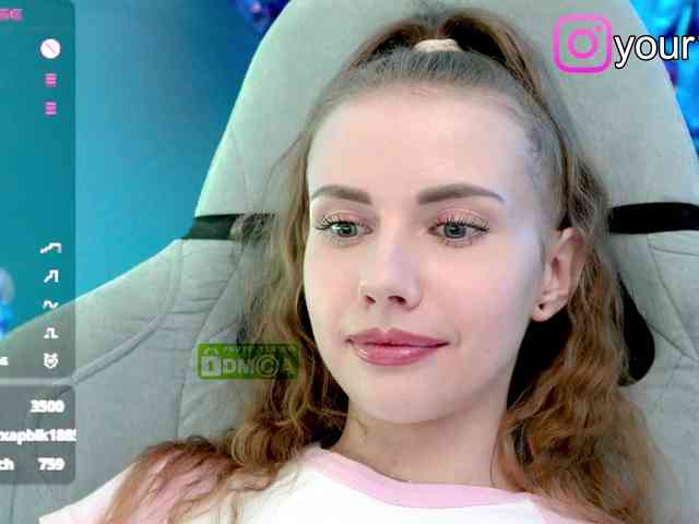 -VikkiL0vesChees... Live Webcam on BongaCams