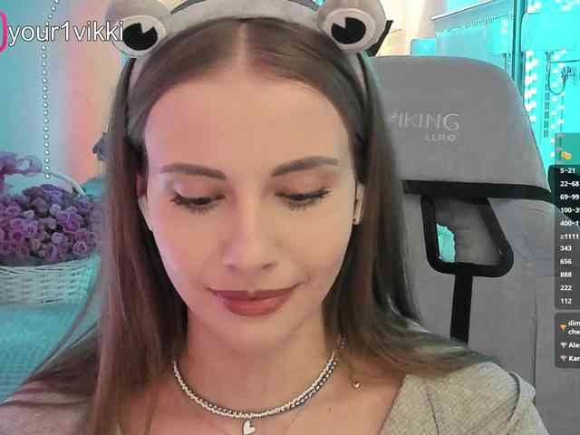 VikkiExtraCheese webcam