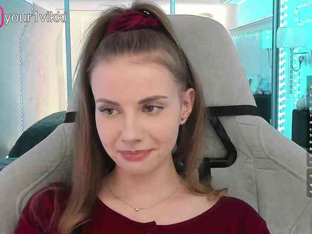 VikkiExtraCheese webcam