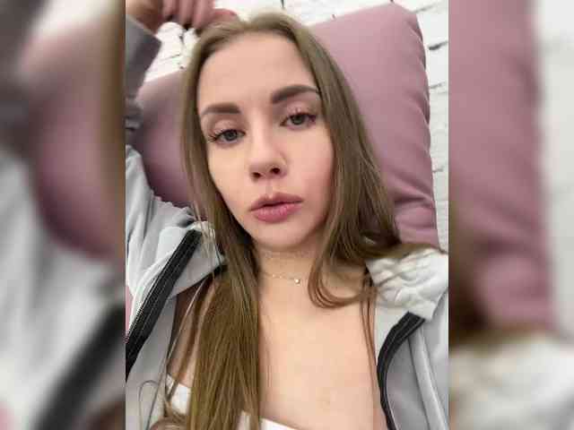 VikkiExtraCheese webcam