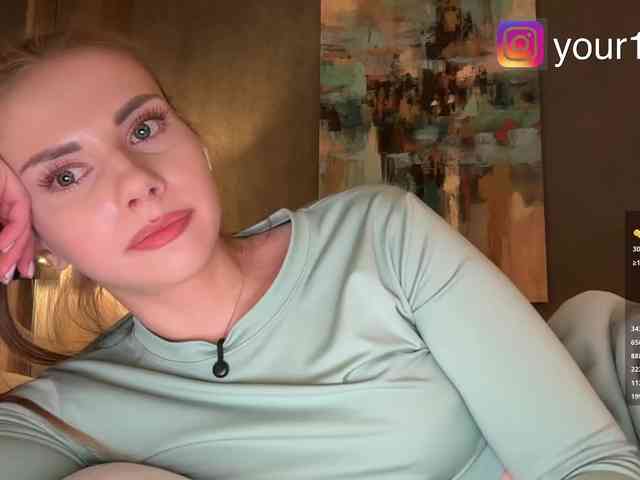 VikkiExtraCheese webcam