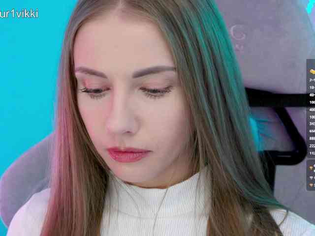 VikkiExtraCheese webcam