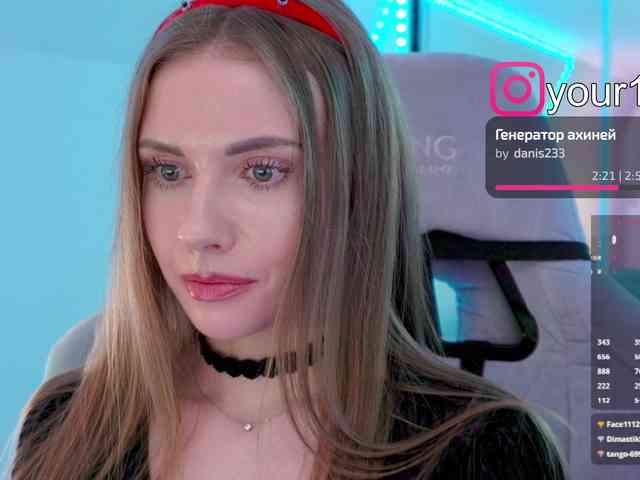 VikkiExtraCheese webcam