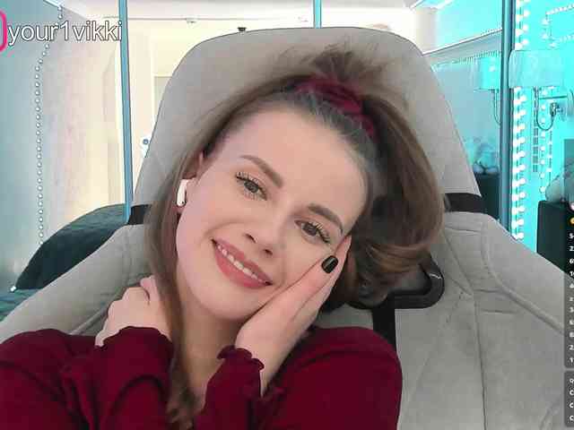 VikkiExtraCheese webcam