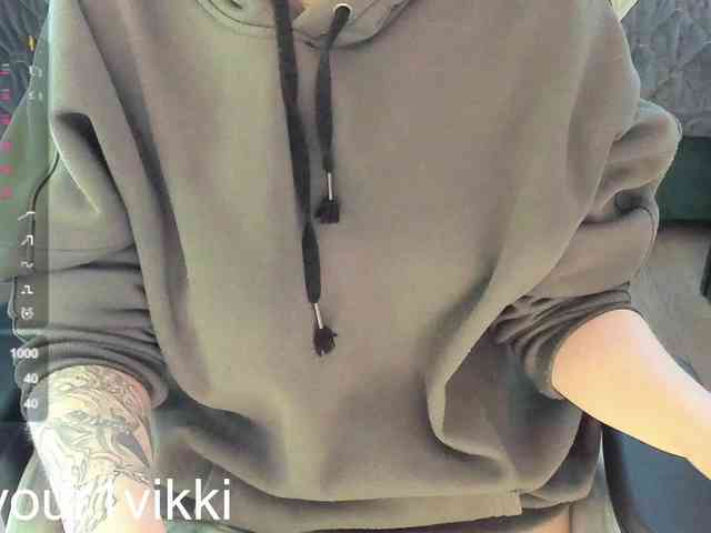 VikkiExtraCheese webcam