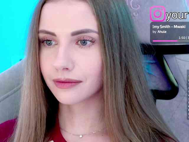 VikkiExtraCheese webcam