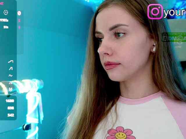 VikkiExtraCheese webcam