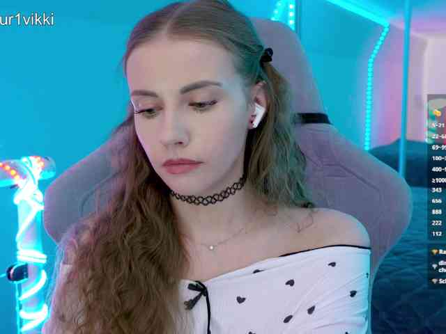 VikkiExtraCheese webcam