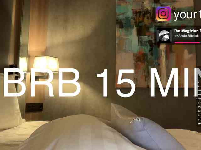 VikkiExtraCheese webcam