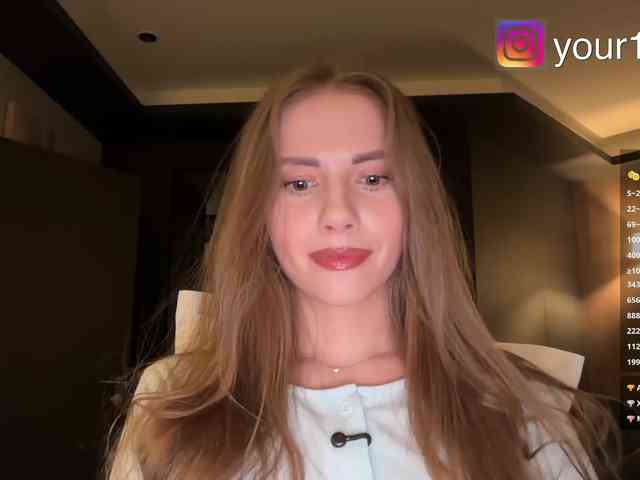 VikkiExtraCheese webcam