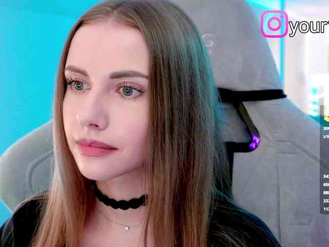VikkiExtraCheese webcam