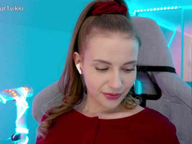 VikkiExtraCheese webcam