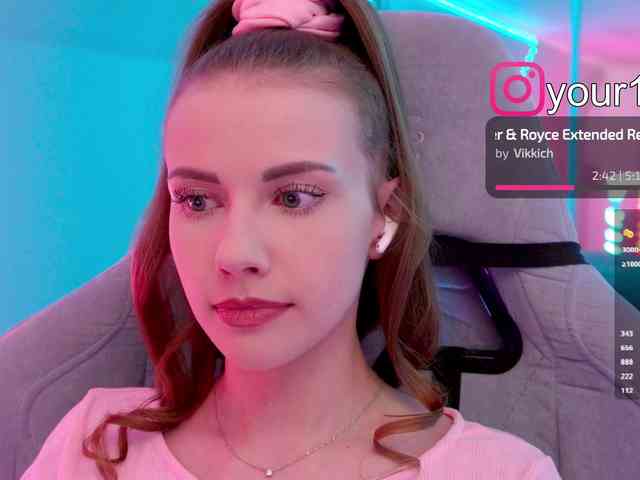 VikkiExtraCheese webcam