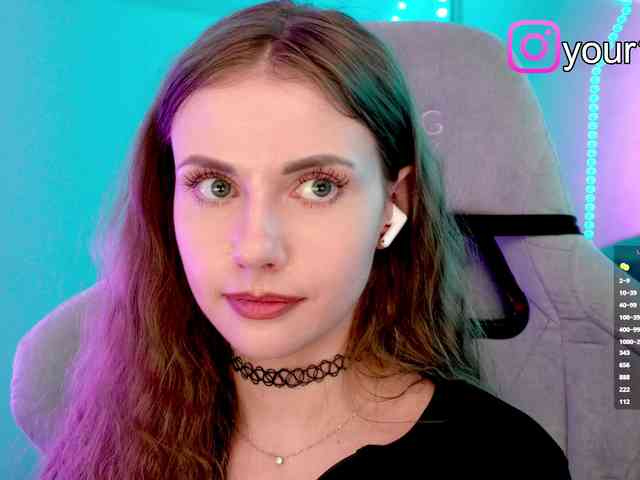 VikkiExtraCheese webcam