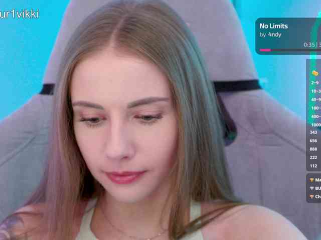 VikkiExtraCheese webcam