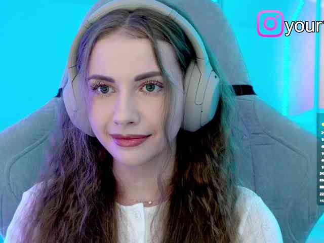 VikkiExtraCheese webcam