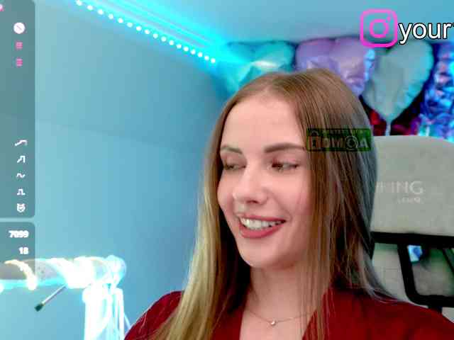 VikkiExtraCheese webcam