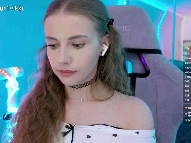 VikkiExtraCheese webcam