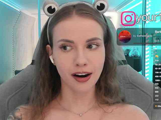 porno webcam -VikkiL0vesCheese-