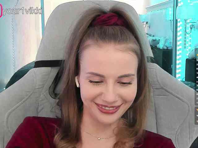 VikkiExtraCheese webcam