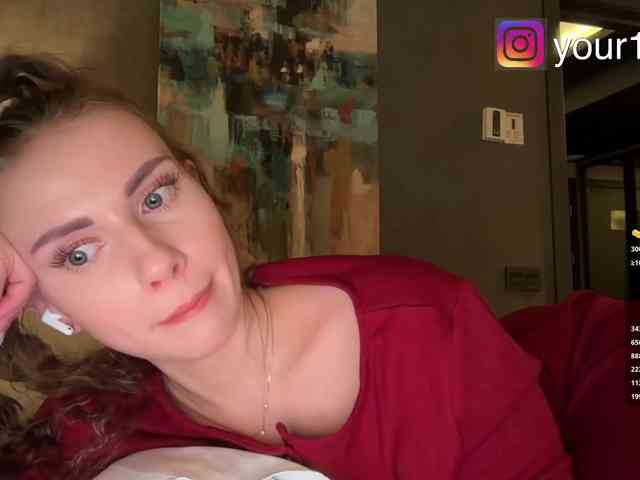 VikkiExtraCheese webcam