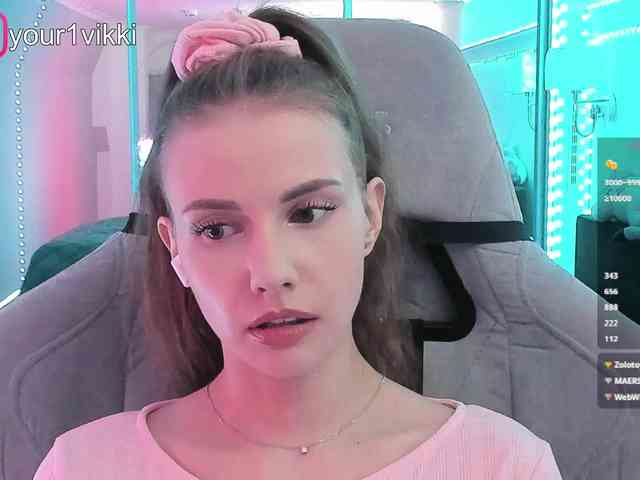 VikkiExtraCheese webcam