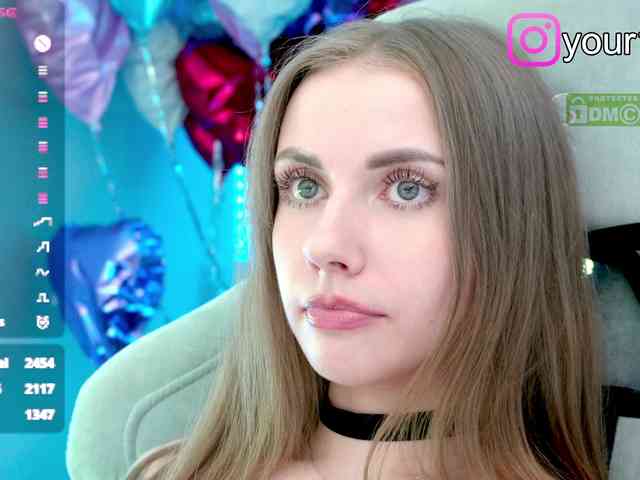 VikkiExtraCheese webcam