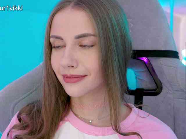 VikkiExtraCheese webcam