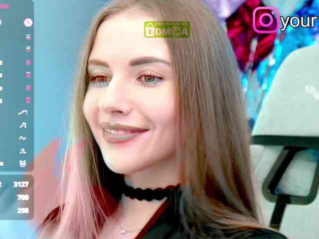 real web cam show -VikkiL0vesCheese-