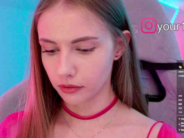 VikkiExtraCheese webcam