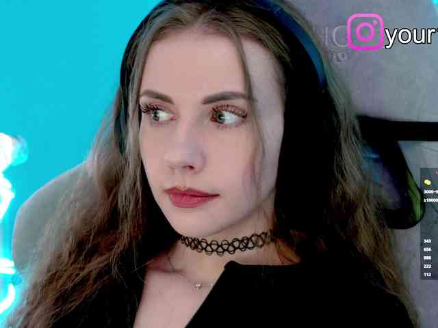 VikkiExtraCheese webcam