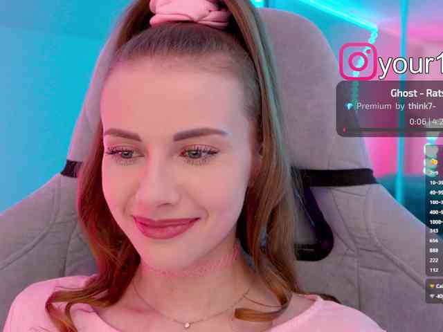 VikkiExtraCheese webcam