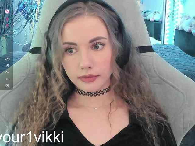 VikkiExtraCheese webcam