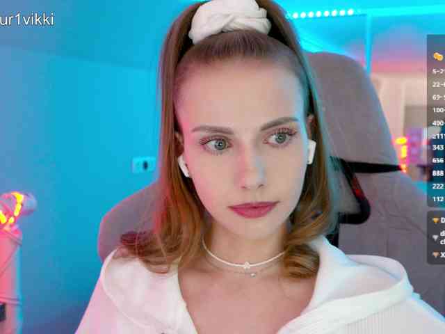 VikkiExtraCheese webcam