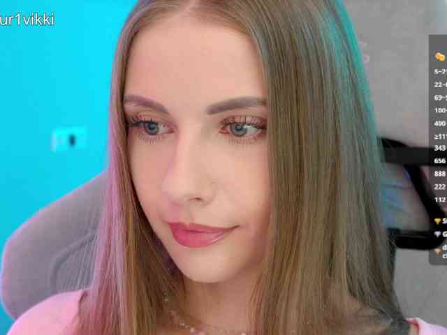 VikkiExtraCheese webcam