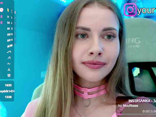 VikkiExtraCheese webcam
