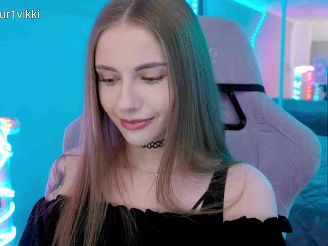 VikkiExtraCheese webcam