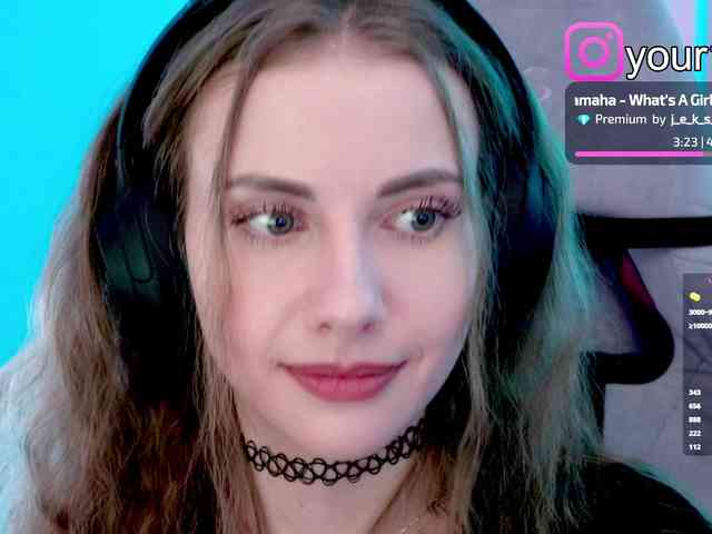 VikkiExtraCheese webcam