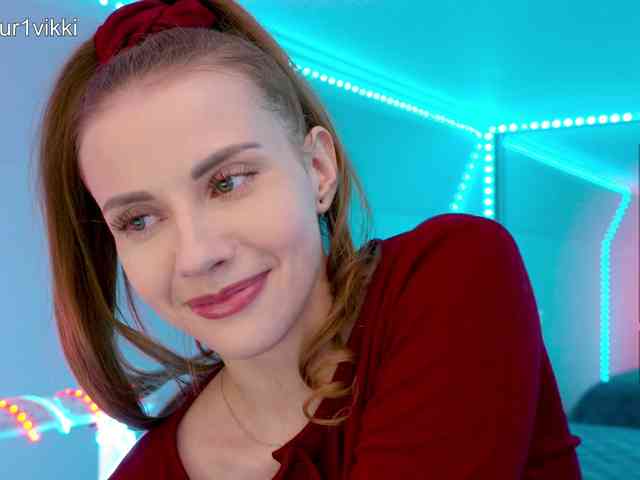 VikkiExtraCheese webcam