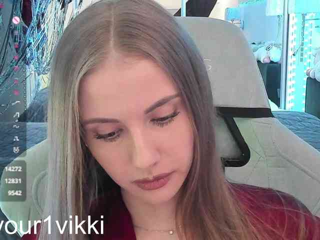 VikkiExtraCheese webcam
