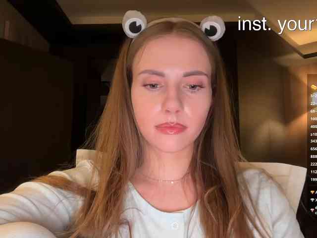 VikkiExtraCheese webcam